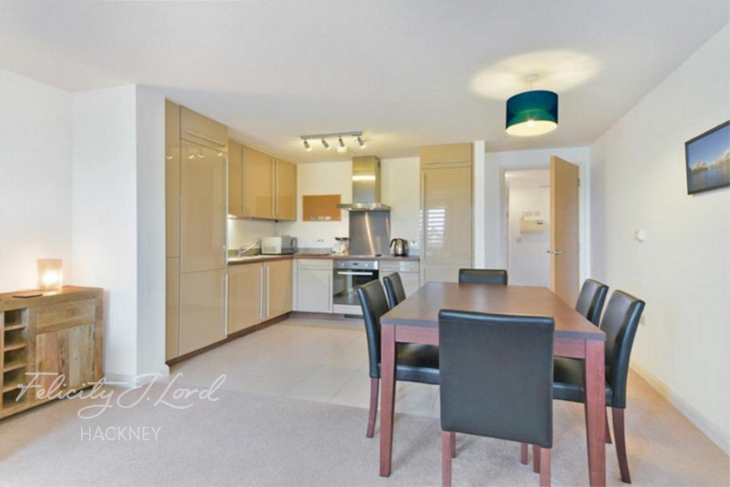 Flat Andre Street in Greater London