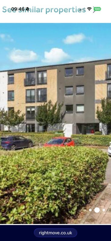 Flat Firpark Court in Glasgow