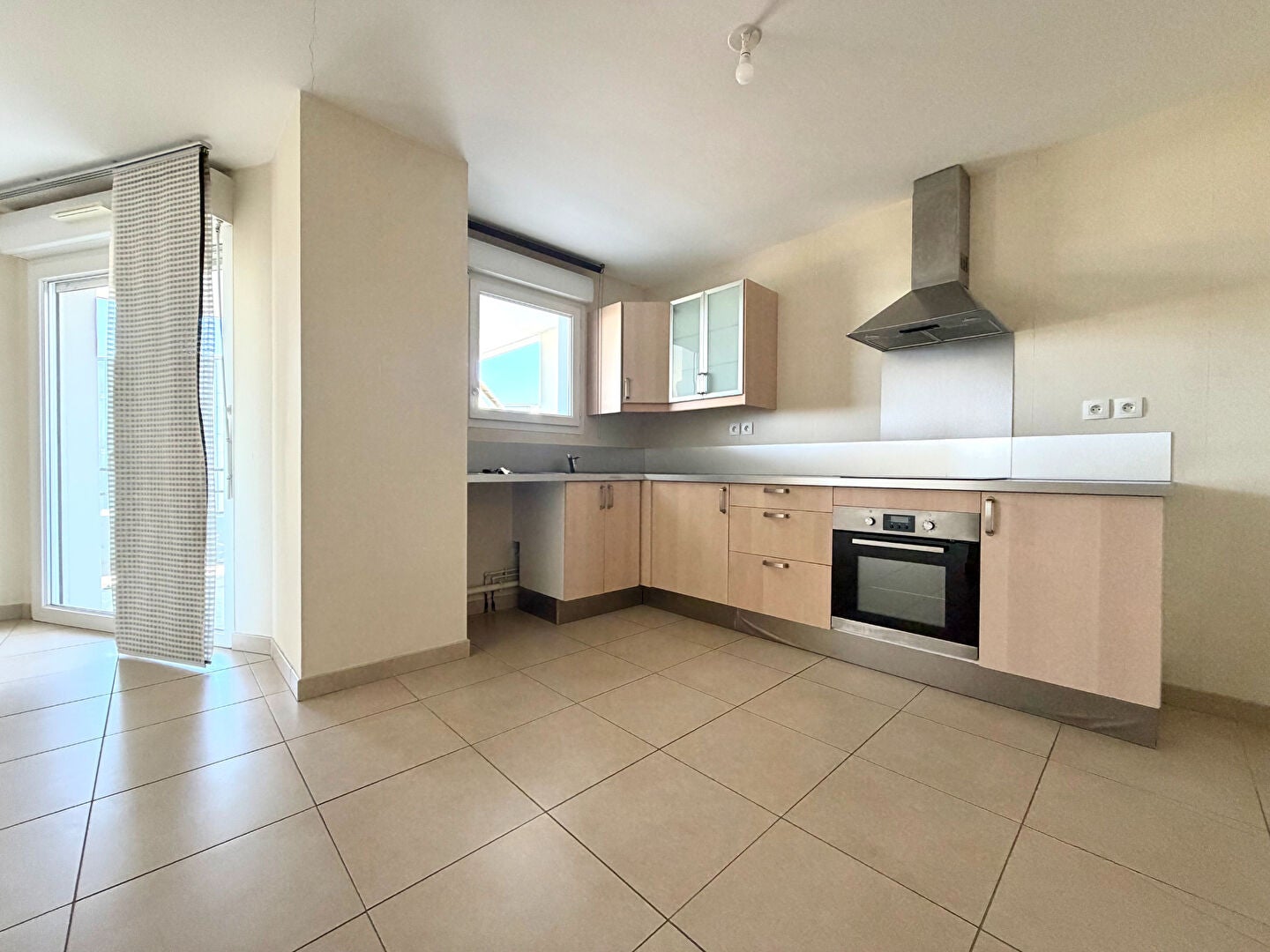 Flat Rue du Capitaine Alfred Dreyfus in Brest