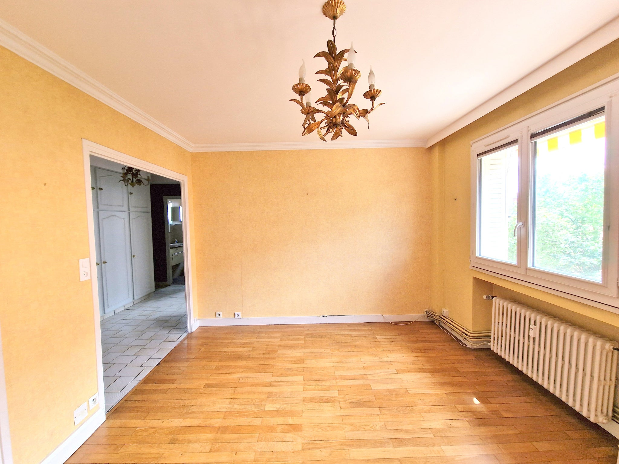 Flat Cours Tolstoï in Villeurbanne