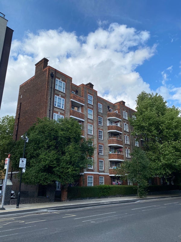 Room Prince of Wales Road in Greater London