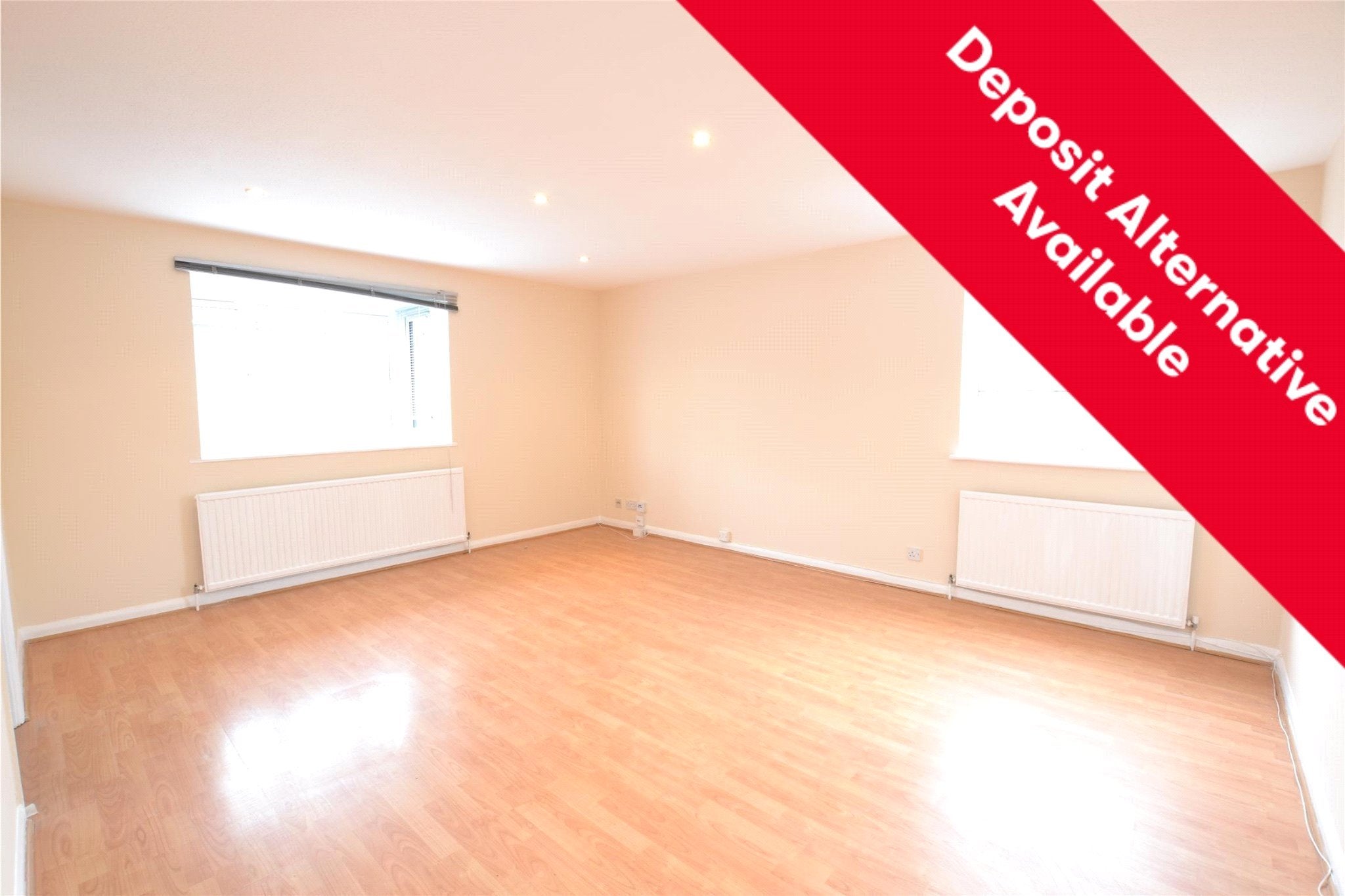 Flat Hexham Road in Greater London