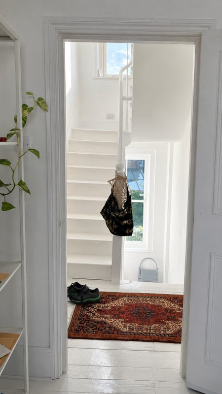 Room Bouverie Road in Greater London