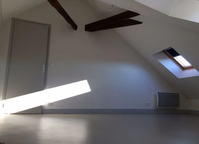 Flat Rue Puget de Saint-Pierre in Neuilly-Saint-Front