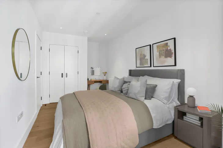 Flat Charter Street in Greater London