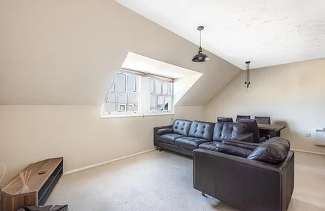 Flat Peoples Place in Cherwell District