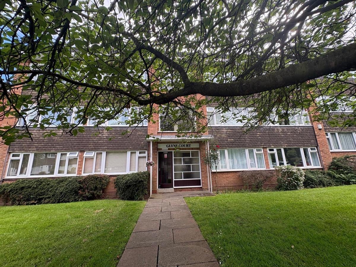 Flat Fawdry Close in Birmingham
