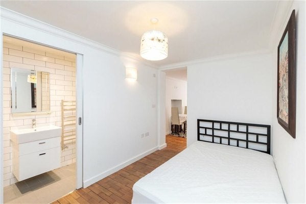 Flat Nottingham Street in City of Westminster