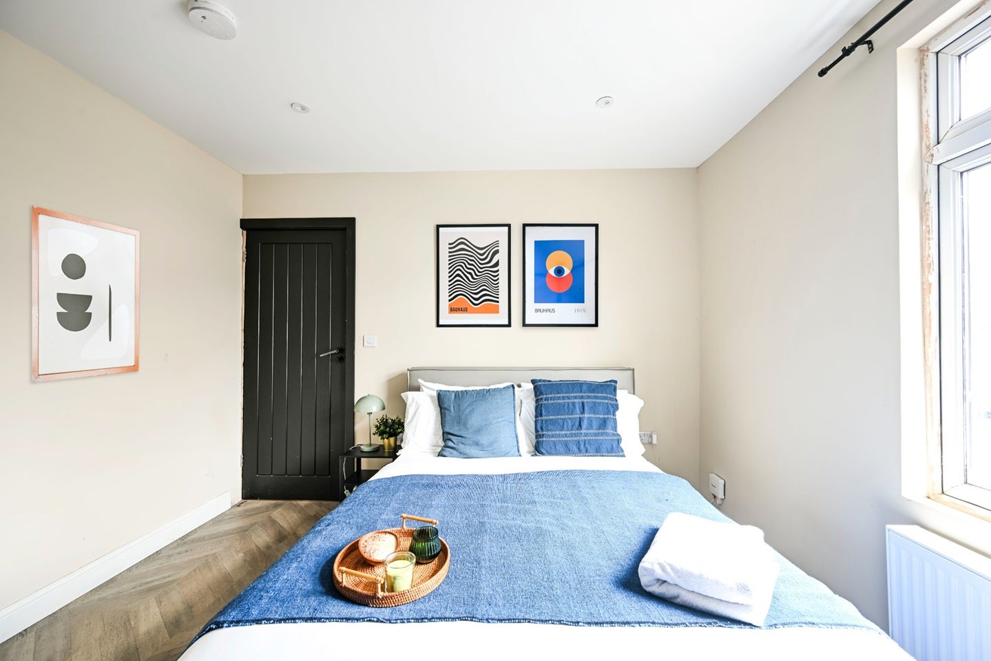 Room Gordon Road in Tunbridge Wells