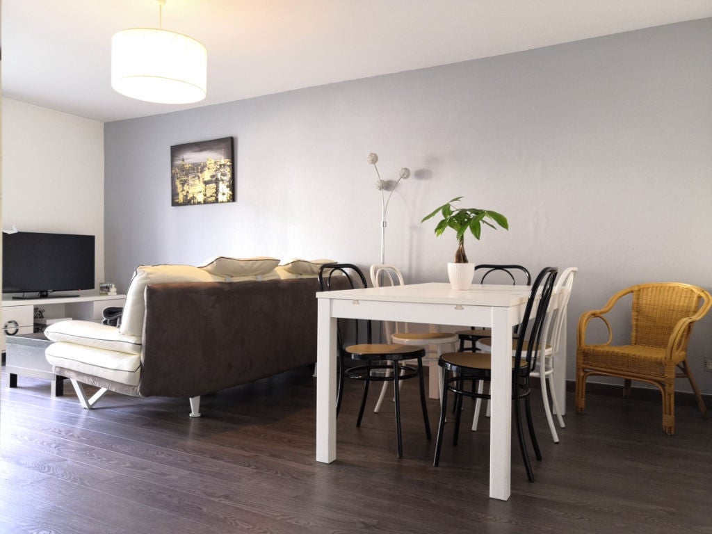 Flat Rue Prosper Coinquet in Nantes
