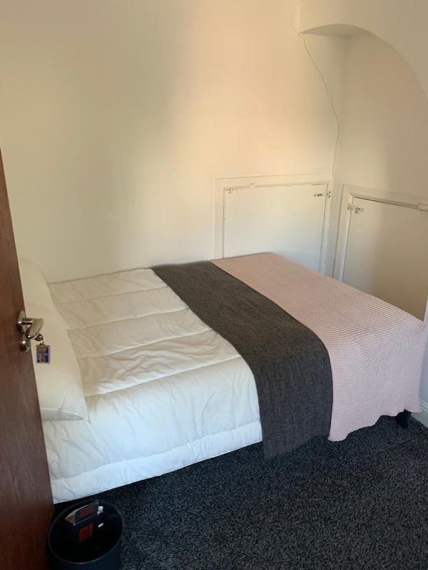 Room Bristol Road in Birmingham