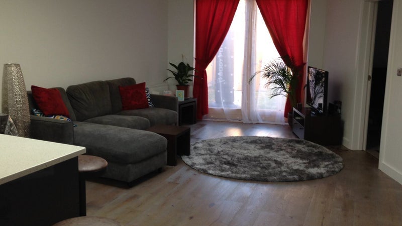 Room Eillie Mews in Greater London