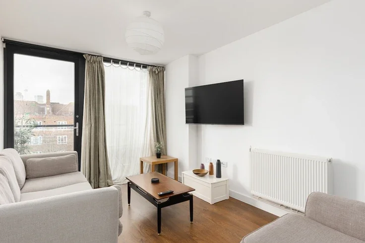 Flat Bloemfontein Road in Greater London