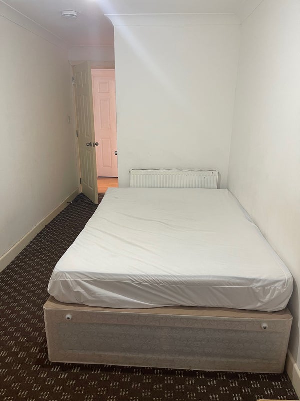 Room Welbeck Road in Maidenhead