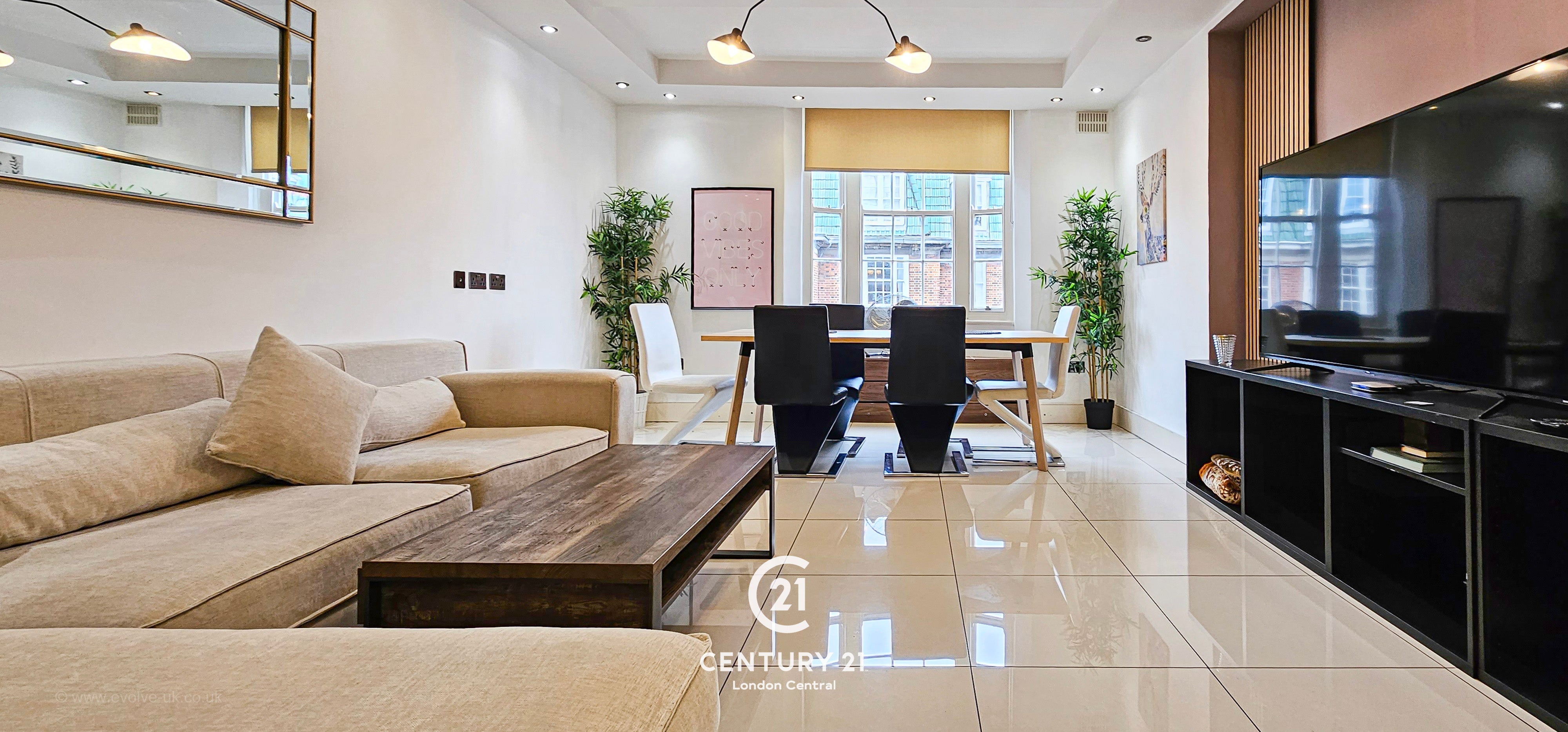 Flat Queensway in City of Westminster