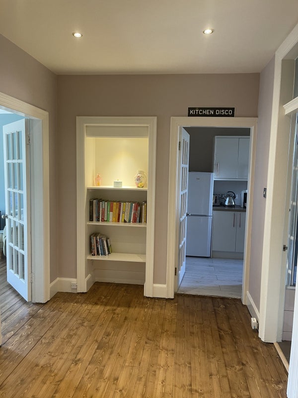 Room Lasswade Road in City of Edinburgh