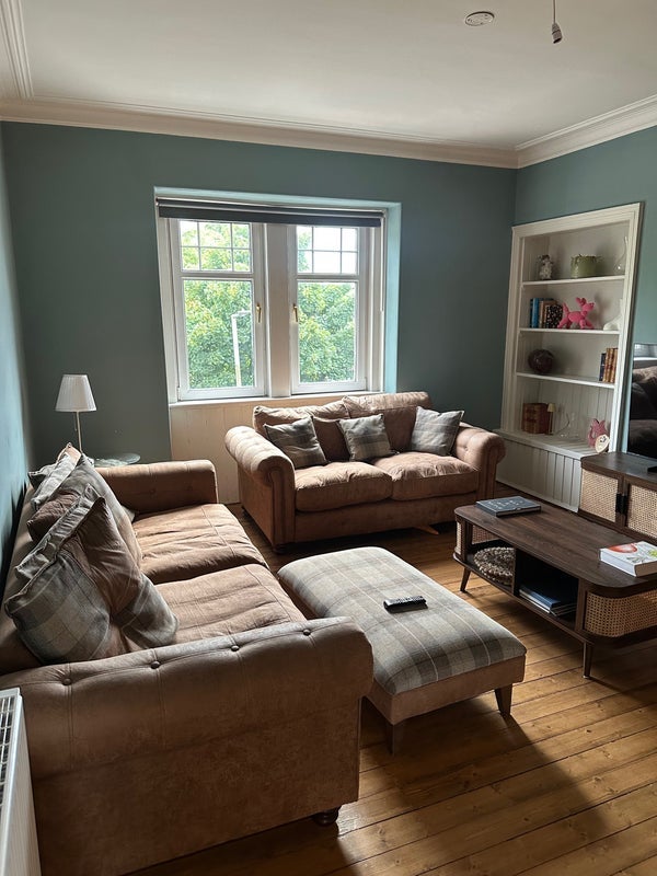 Room Lasswade Road in City of Edinburgh