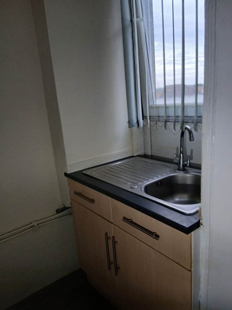 Flat Wardlaw Drive in Rutherglen