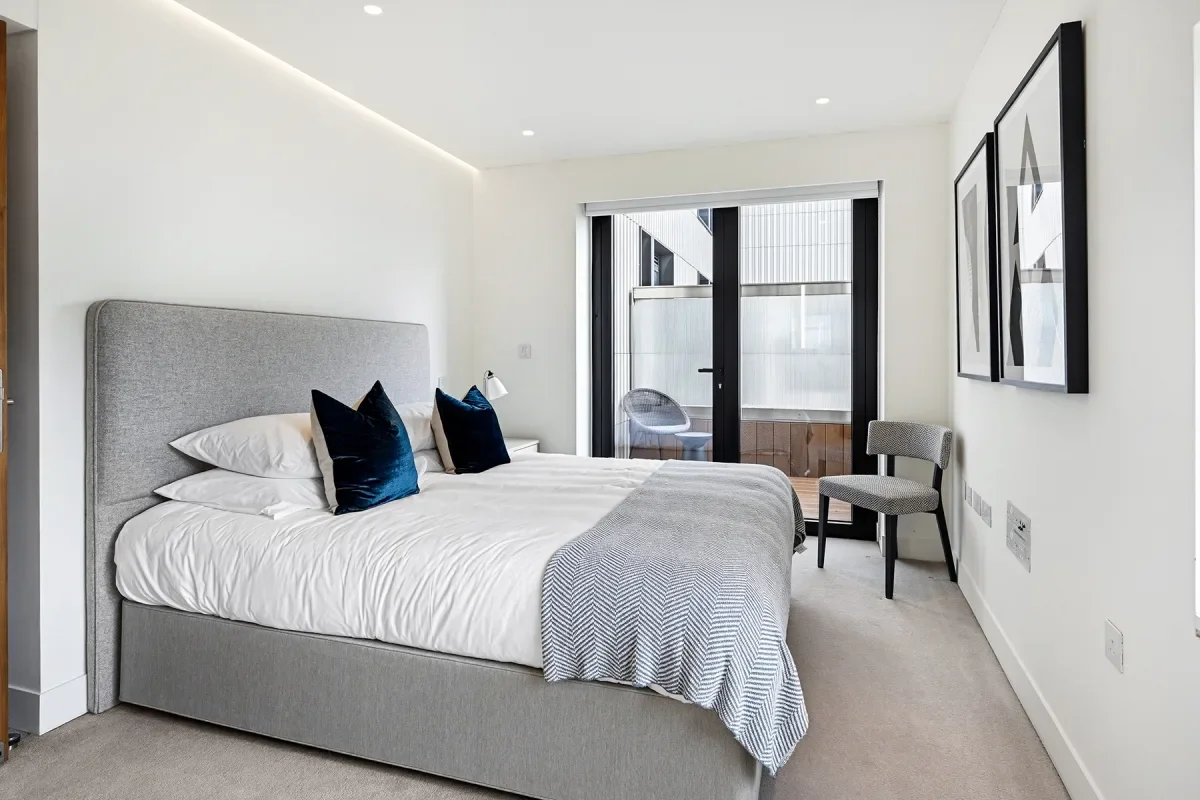 Flat Shaftesbury Avenue in City of Westminster