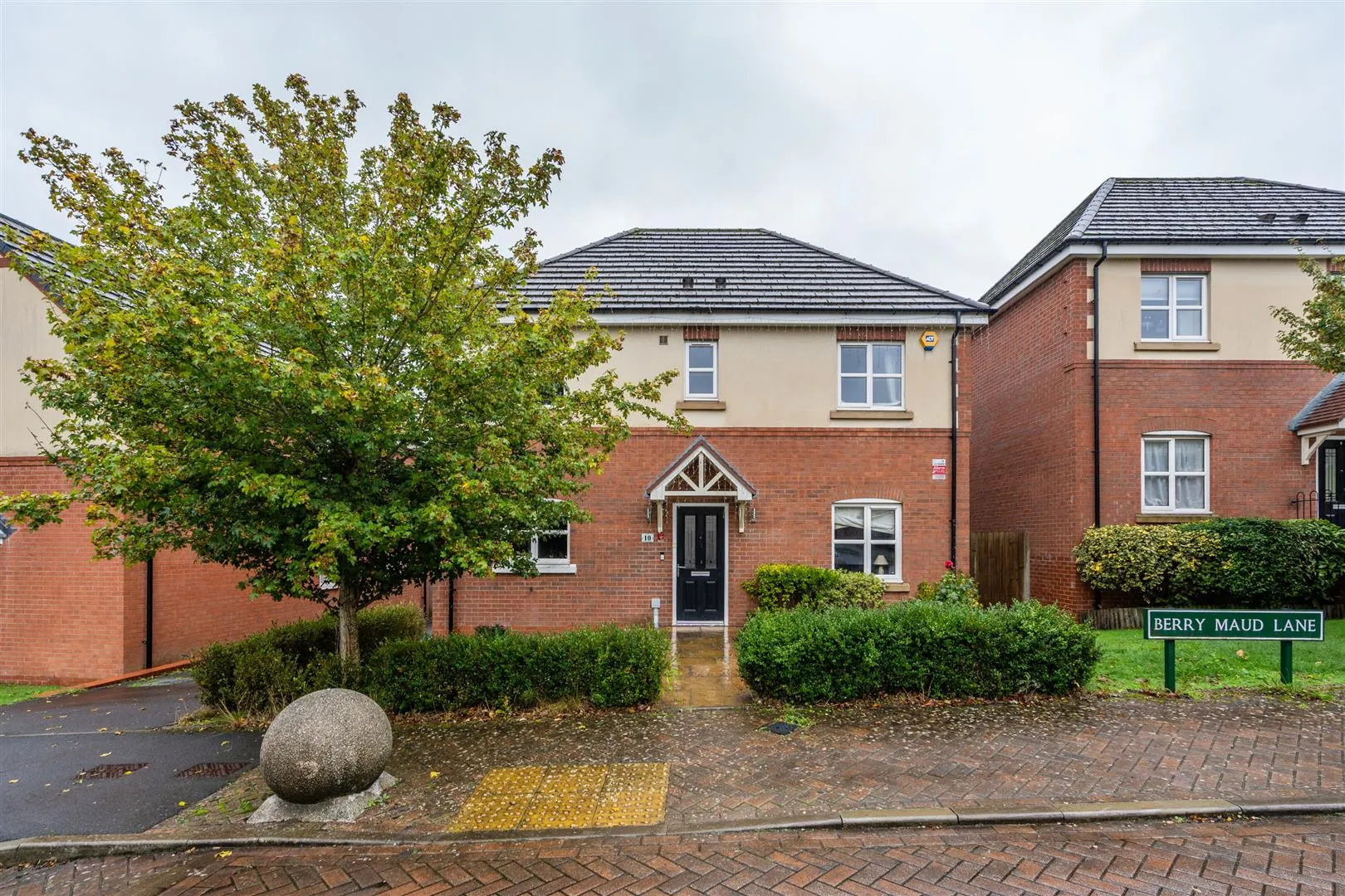 House Berry Maud Lane in Metropolitan Borough of Solihull