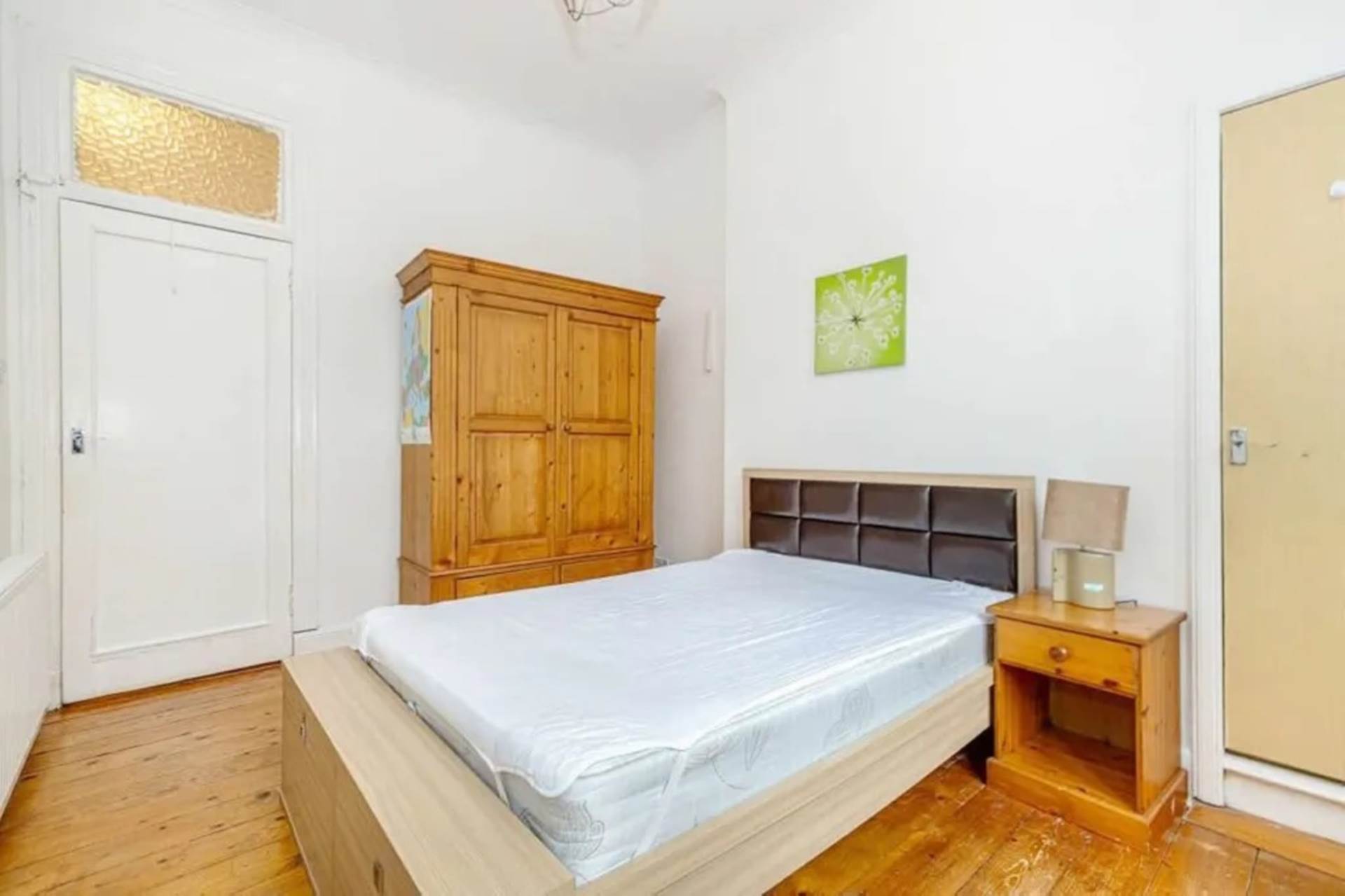 Flat Minard Road in Glasgow