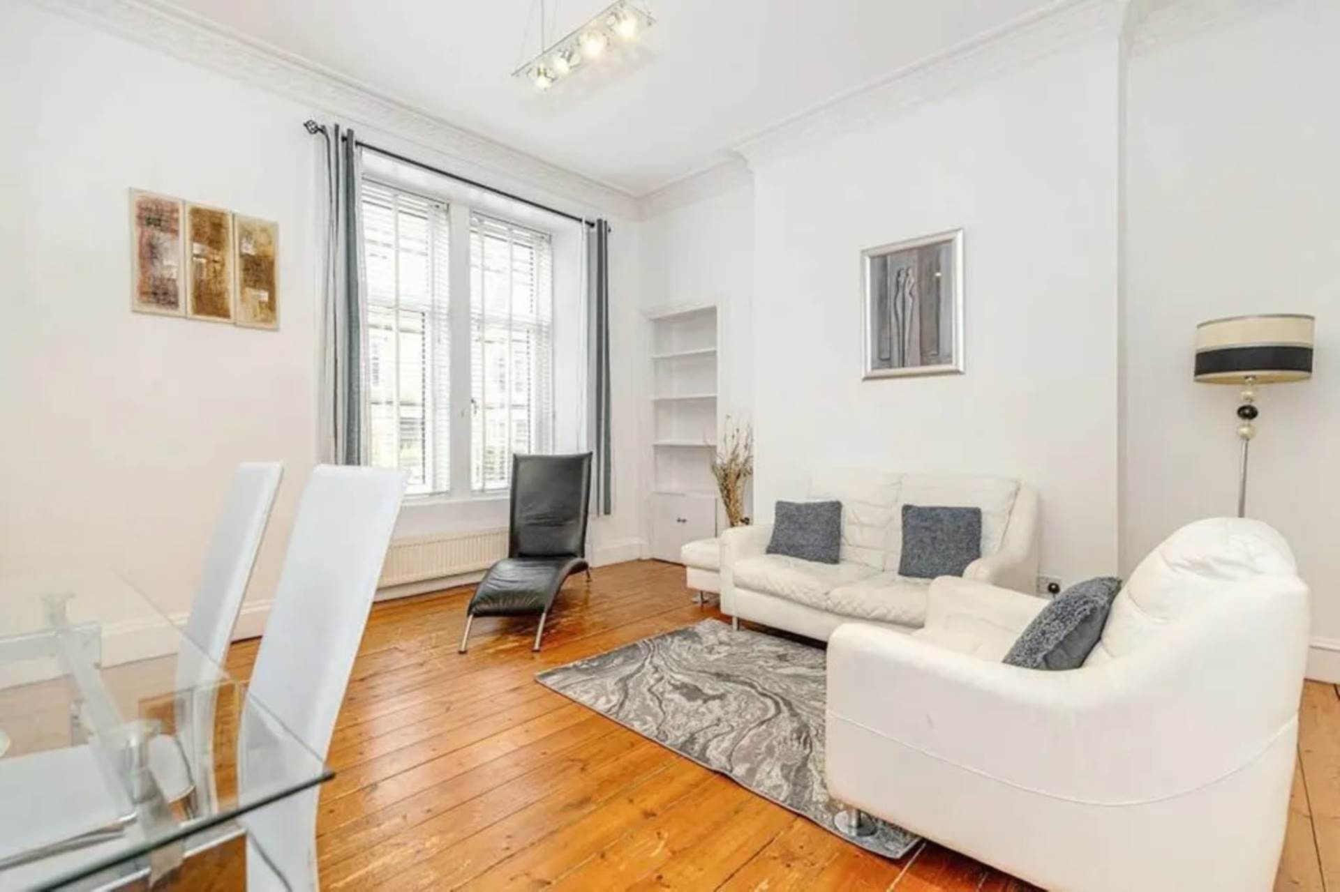 Flat Minard Road in Glasgow