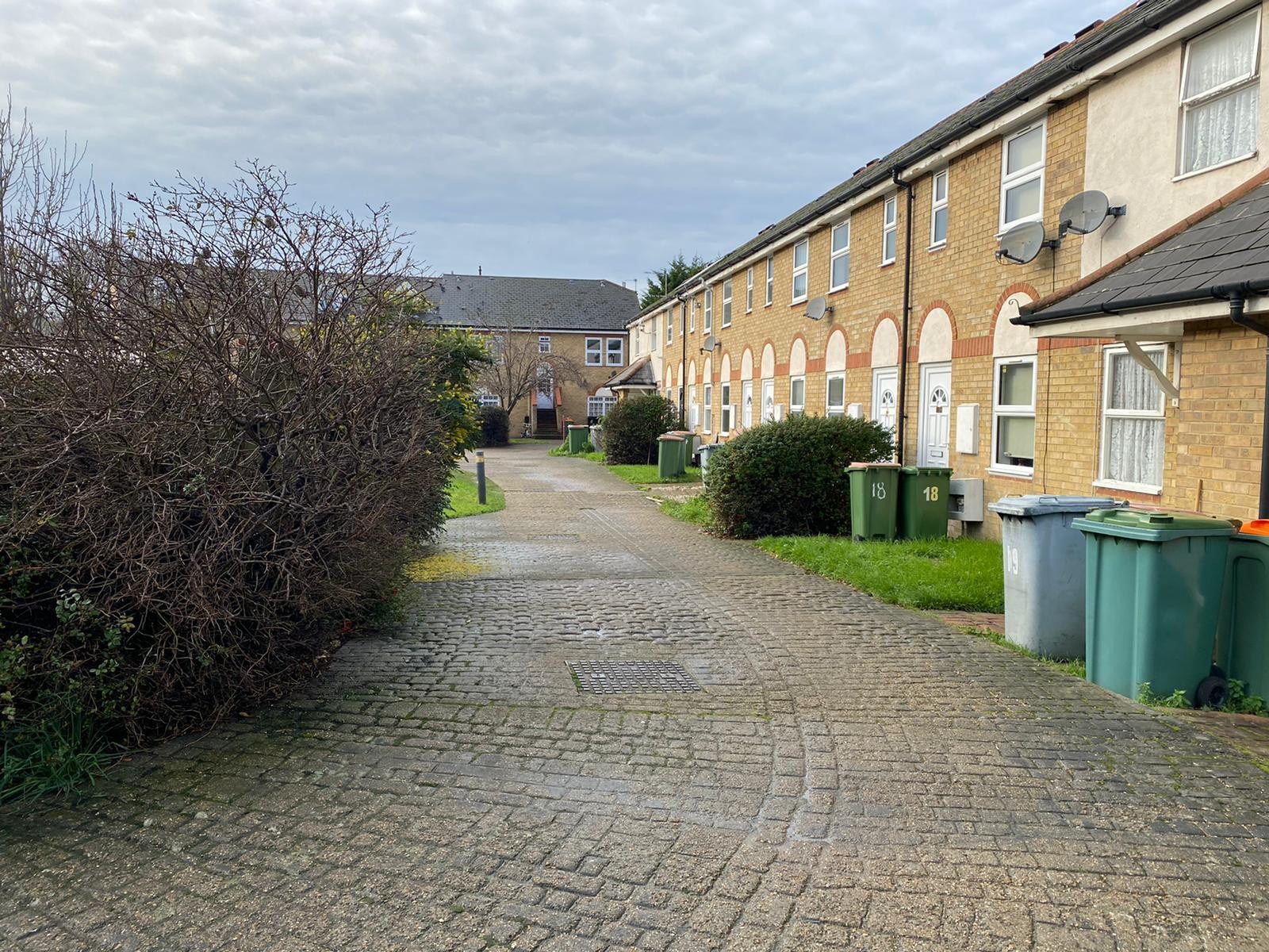 House Elgar Close in Greater London