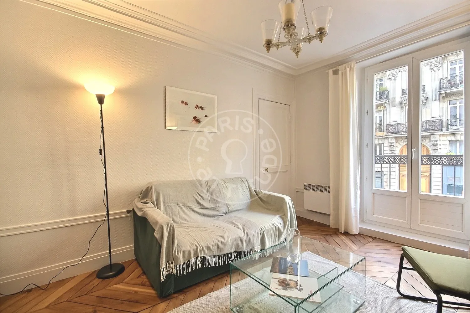 Flat Boulevard de Magenta in Paris