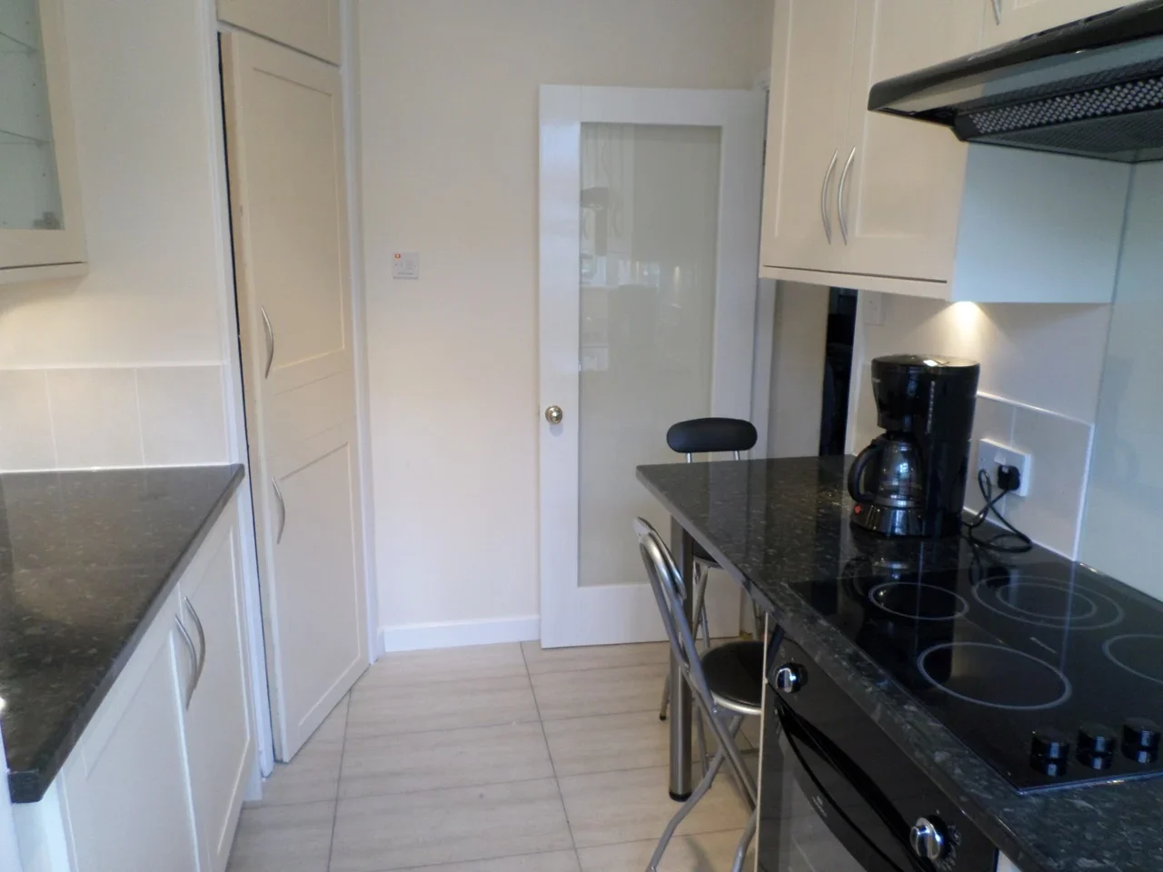 Flat Paradise Street in Greater London