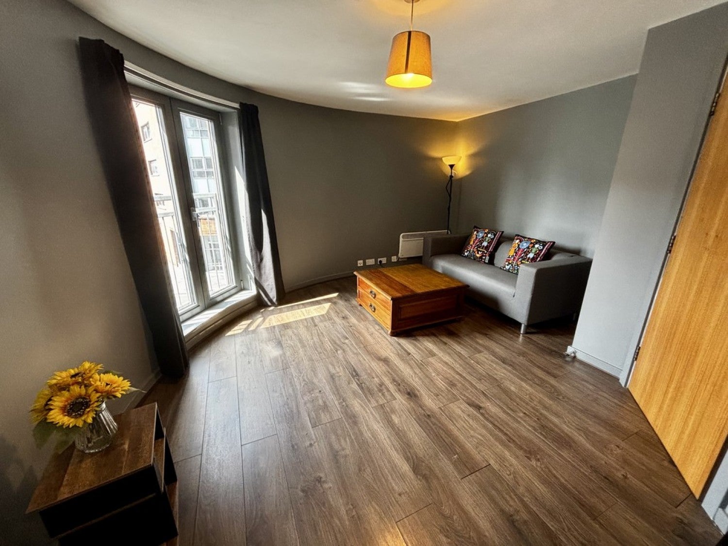 Flat Blackfriars Road in Glasgow