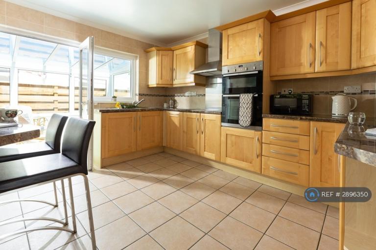House Bowling Green Road in Constantine