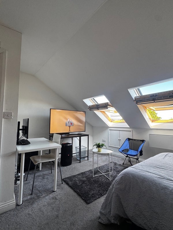Room Broadway in Greater London