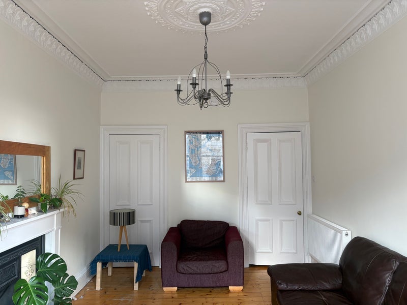 Flat Raeburn Place in City of Edinburgh