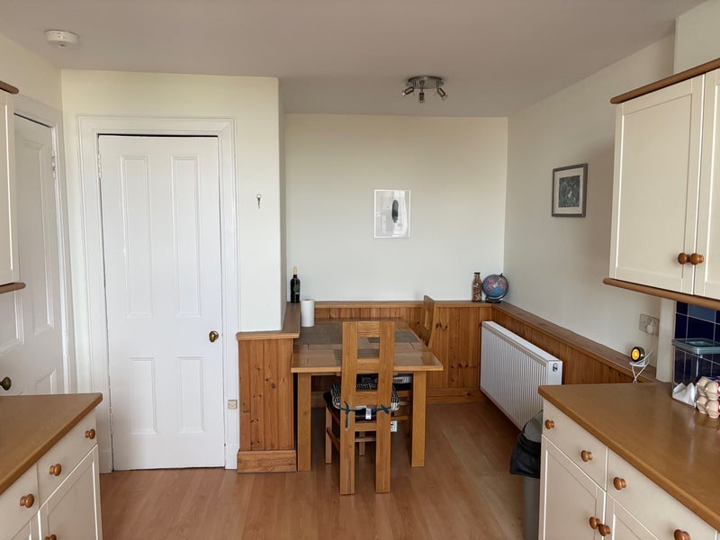Flat Raeburn Place in City of Edinburgh