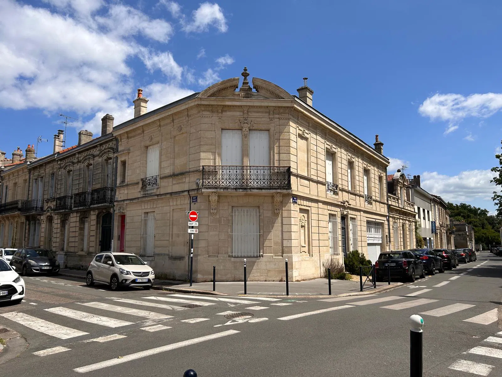 Maison Rue Robert Caumont à Bordeaux