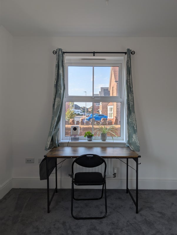 Room Frenchay Park Road in Bristol