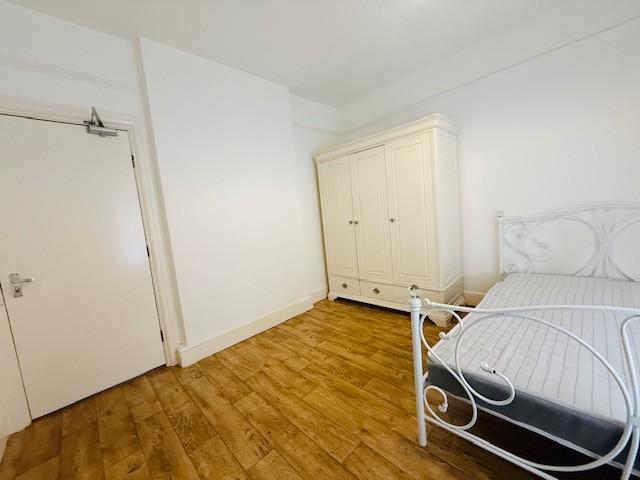 Room A412 in Slough