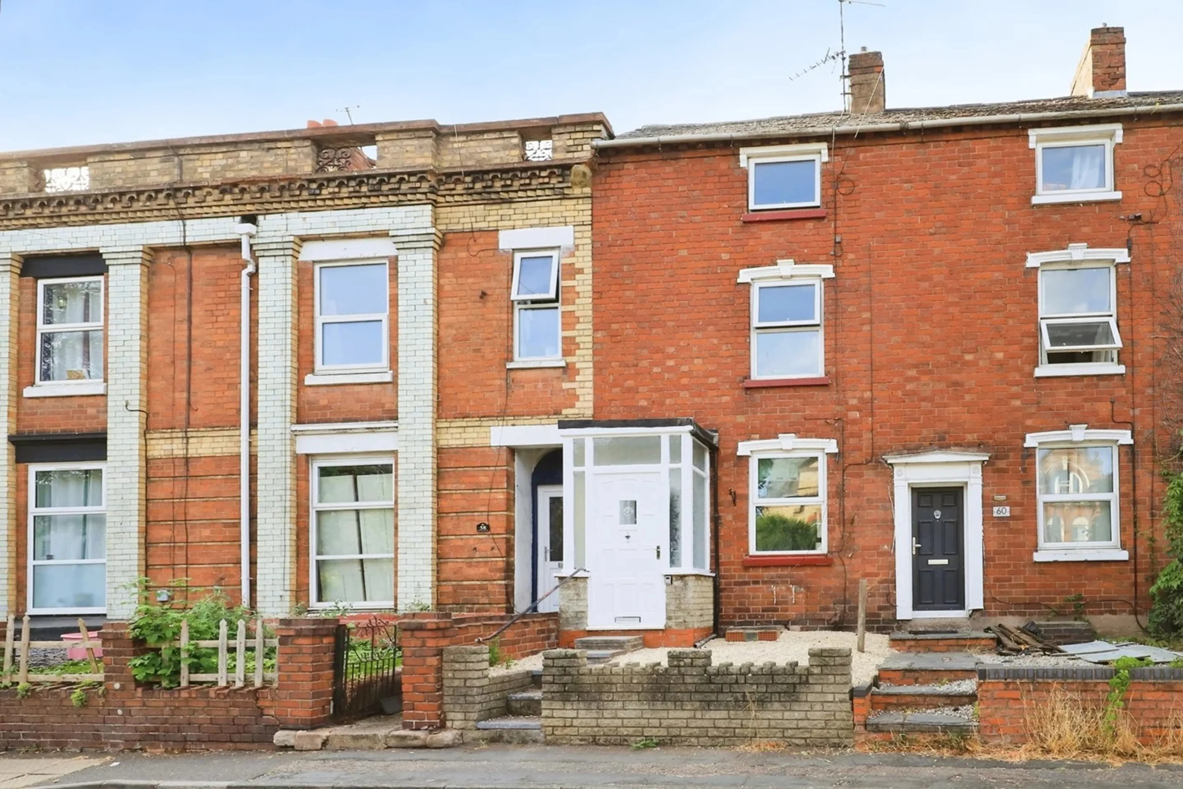 Flat Leswell Lane in Wyre Forest