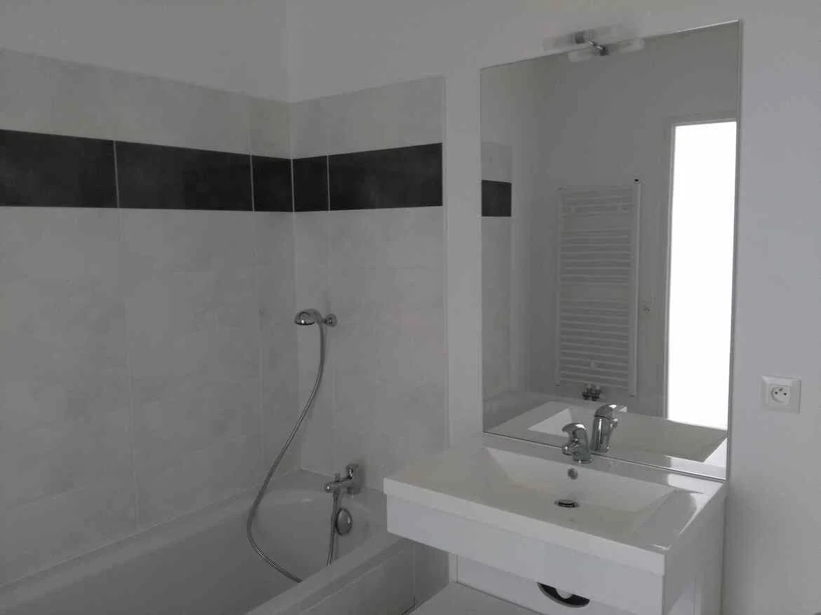 Flat Rue George Samuel Perrottet in Amiens