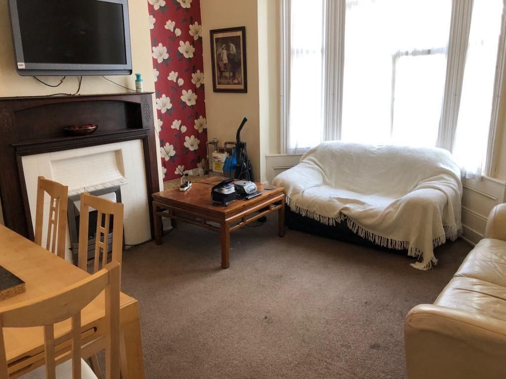 Room Saxby Street in Leicester