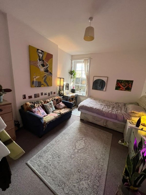 Room Camberwell Green in Greater London