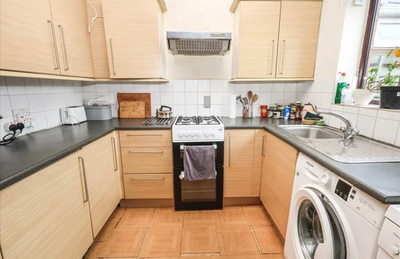 House Pearl Gardens in Slough