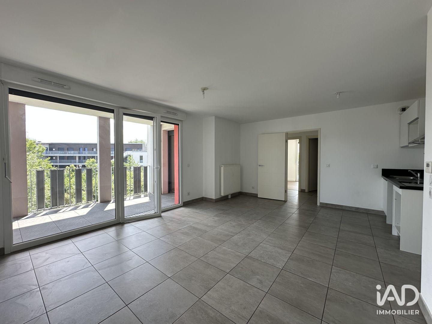 Flat Rue Florence Arthaud in Villenave-d'Ornon