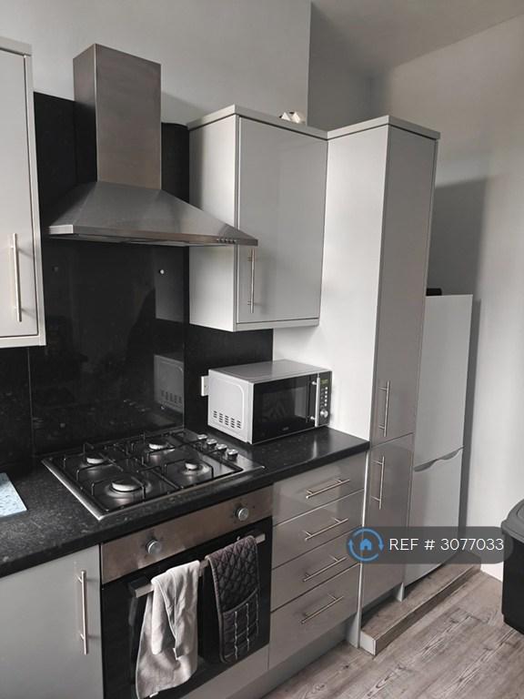 Flat Balgreen Road in City of Edinburgh