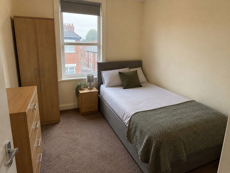 Room Abbey Street in Nottingham