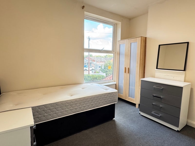 Room Abbey Street in Nottingham