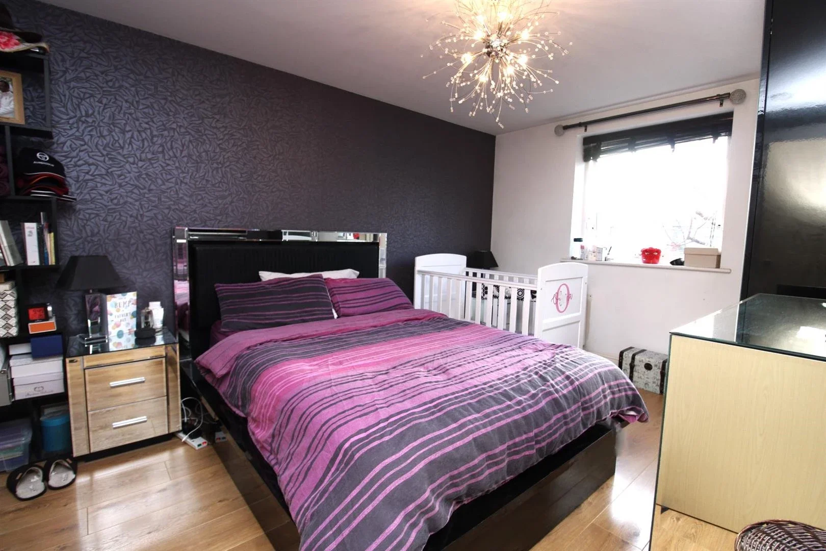 Flat Orton Grove in Greater London