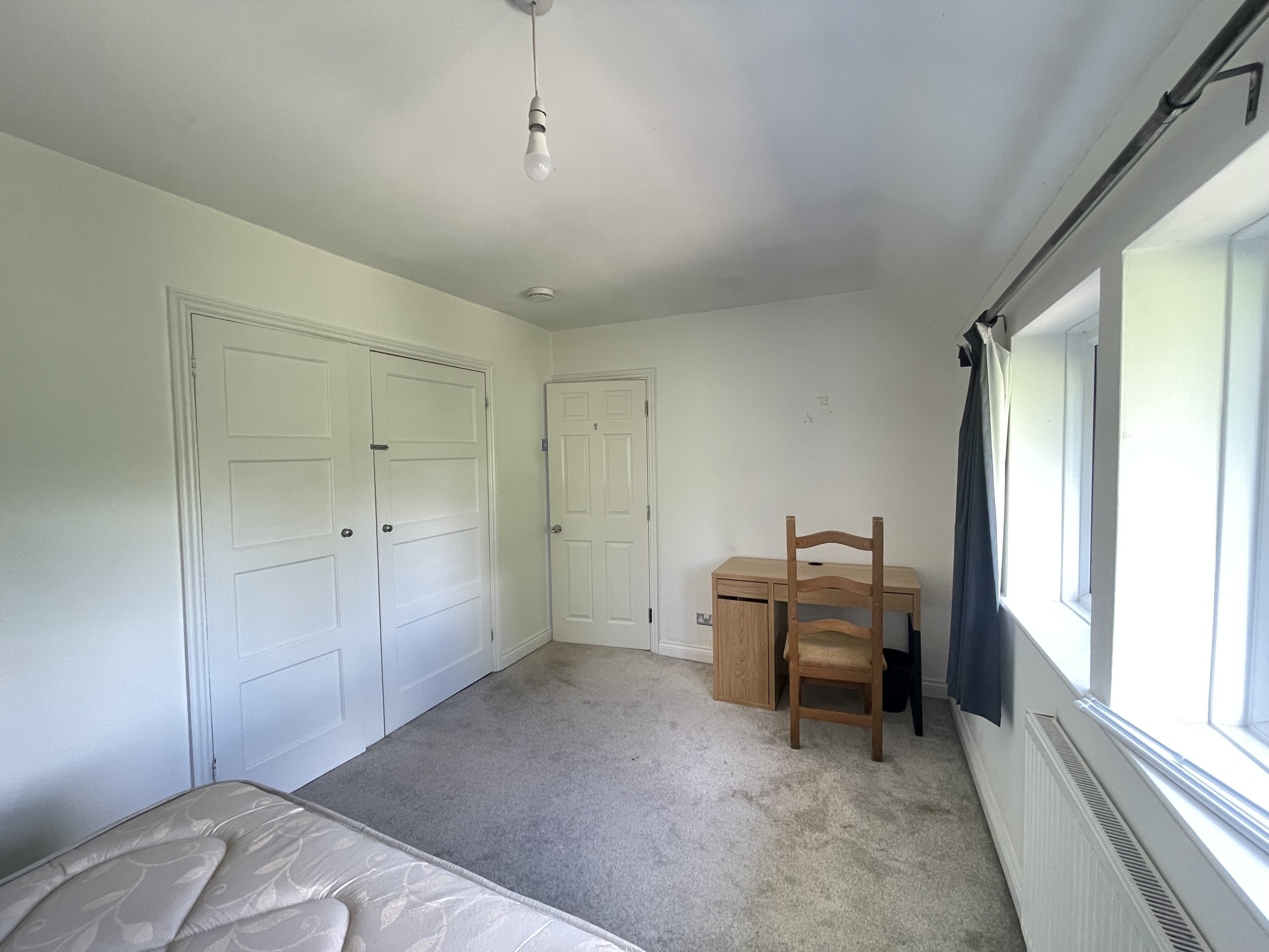 Room Birchfield Grove in Milton Keynes