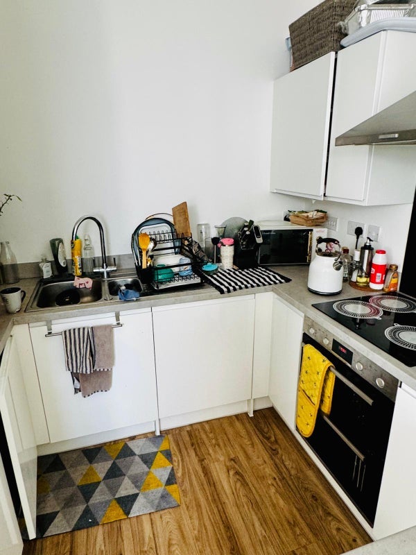 Room Napoleon Avenue in Bristol