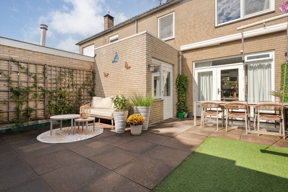 Tussenwoning te koop: van Dieststraat 24, Tubbergen